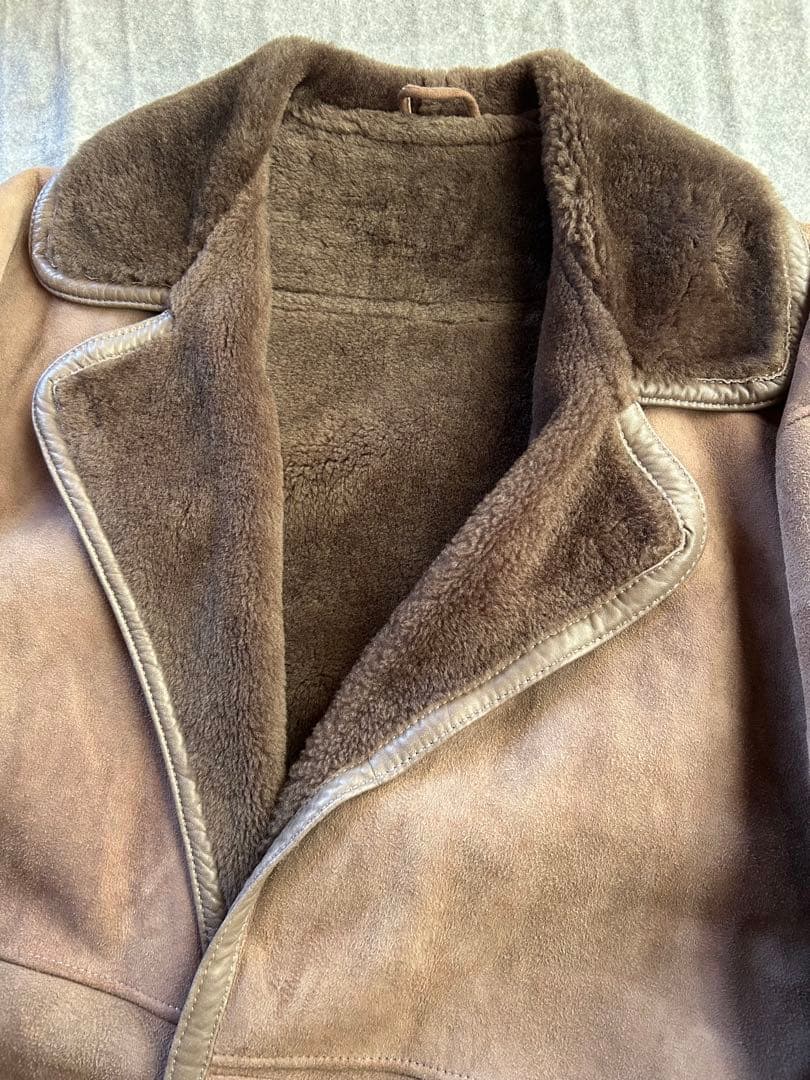 スペイン製　リアルムートンコート　羊皮