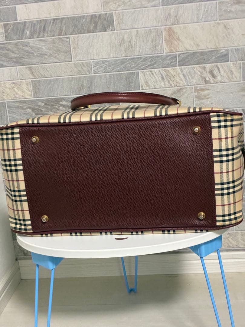 バーバリー　Burberry ボストンバック