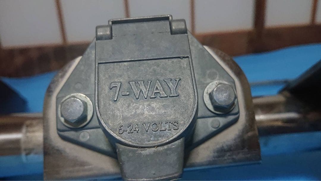 ヴェルファイア20 アルファード20 ヒッチメンバー 送料込 価格