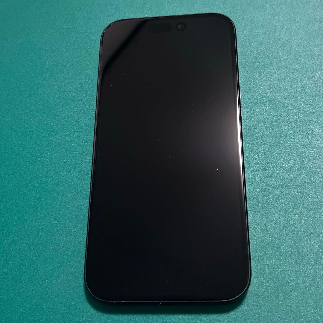 【中古】iPhone 15 ブラック 128 バテリ100% ⑪