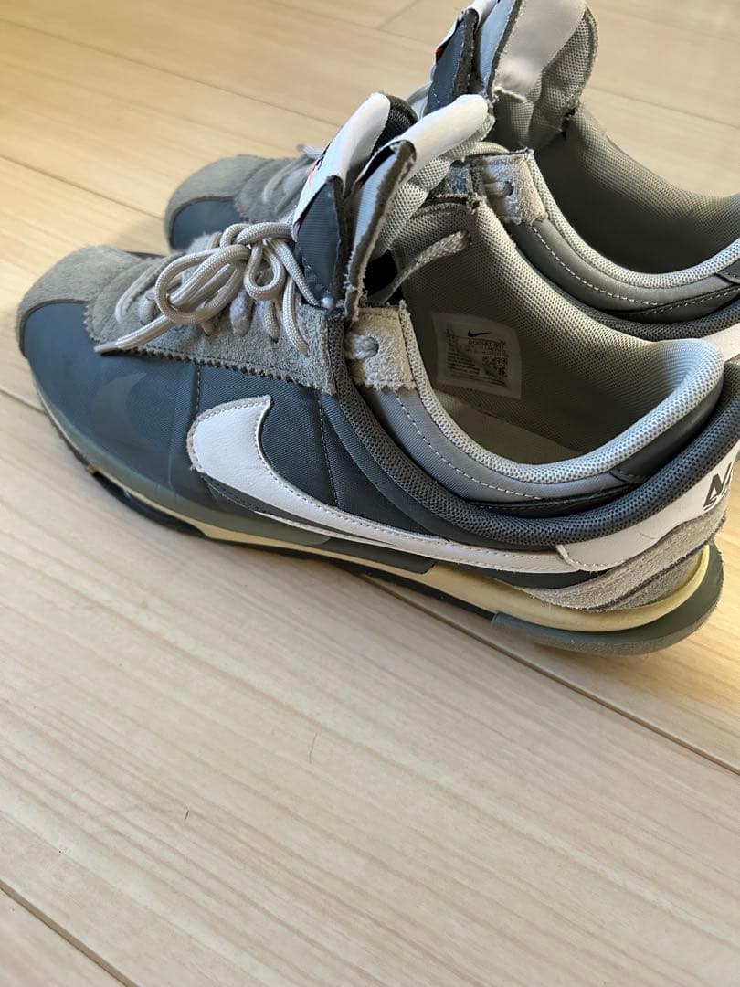 Nike sacai グレー ホワイト スニーカー US9.5 27.5センチ