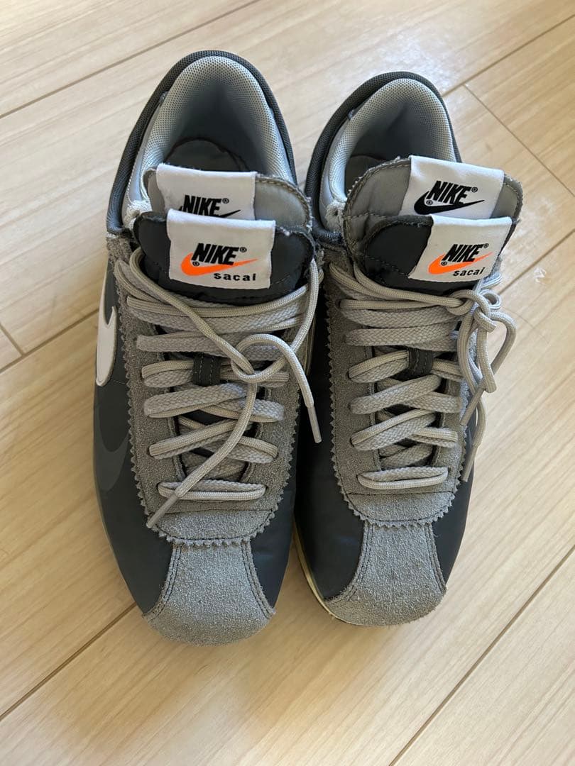Nike sacai グレー ホワイト スニーカー US9.5 27.5センチ