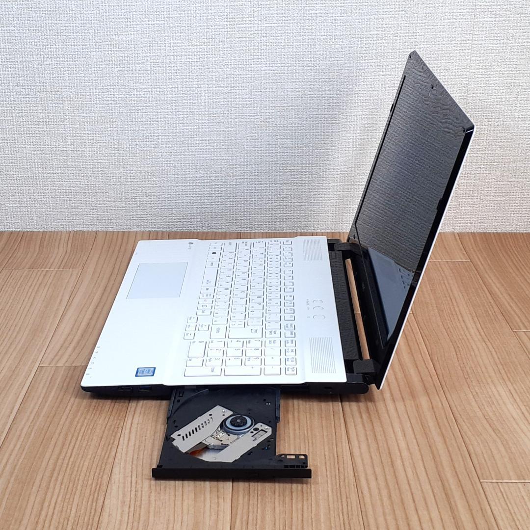ノートPC NEC LAVIE Windows11 15.6インチ　カメラ搭載
