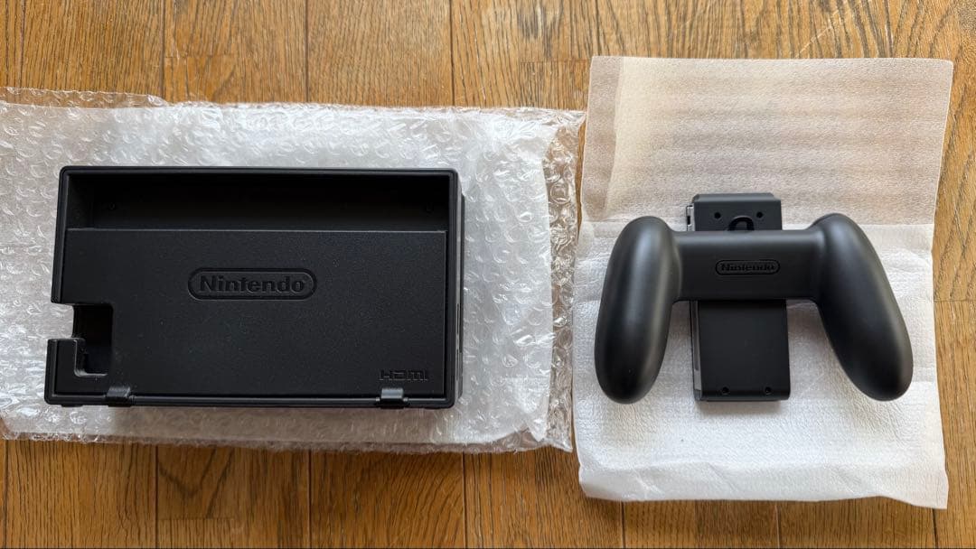 Nintendo Switch 本体　モンスターハンターライズモデル　初期化済み