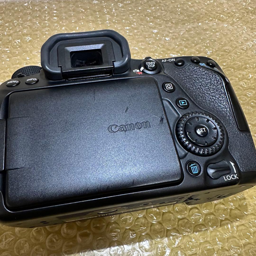 Canon EOS 80D 本体＋レンズ3本セット