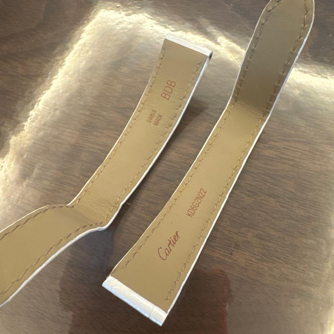 タンクルイカルティエ　レザーベルト