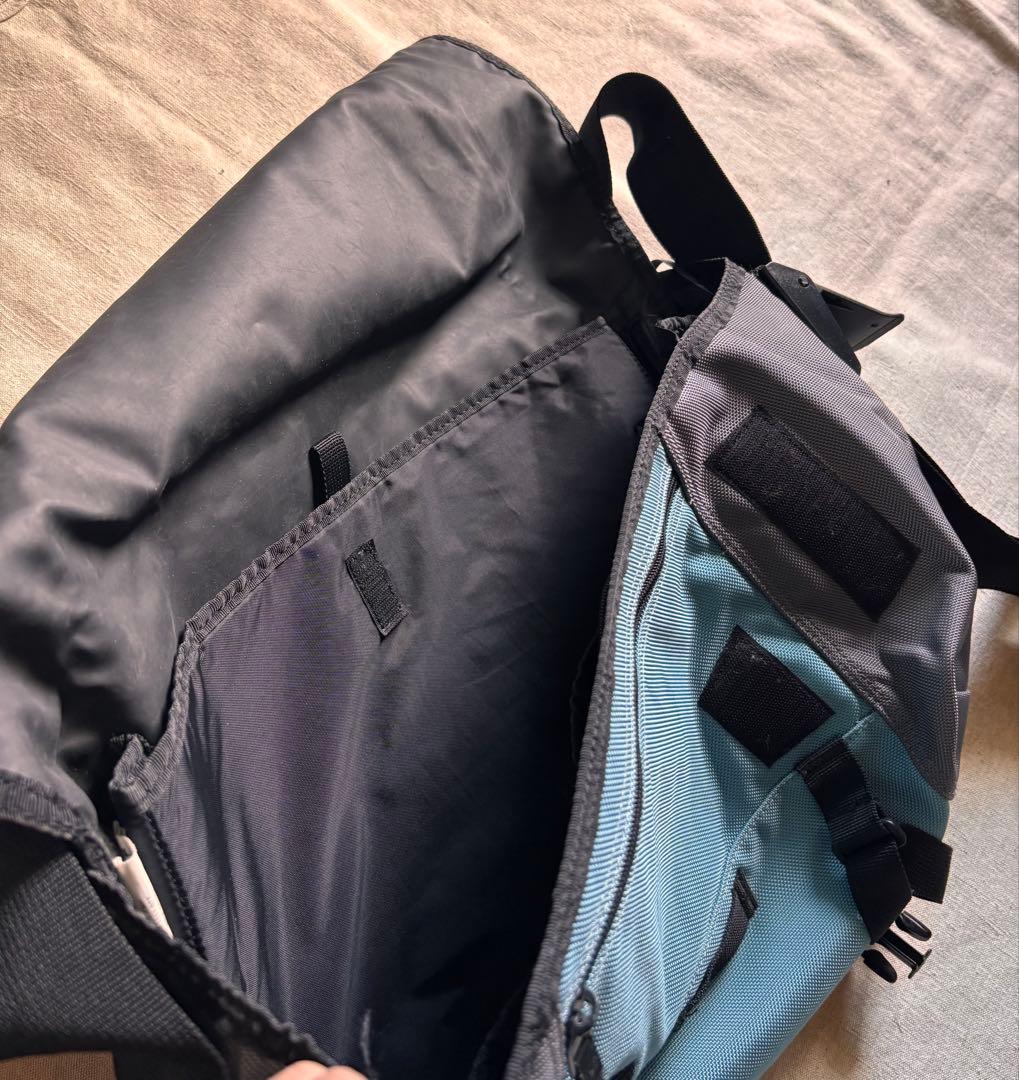 【極美品】00s NIKE メッセンジャーバッグ ナイキ テック ギミックY2K