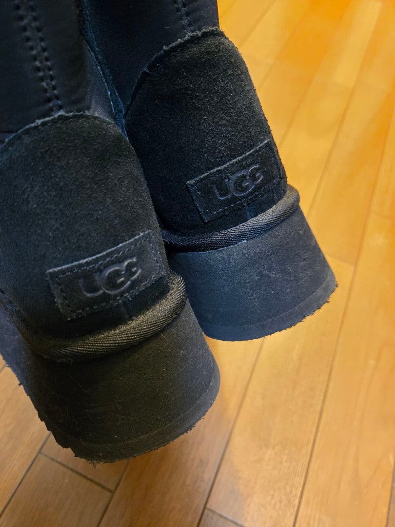 UGG ブラック　クラシックディッパー厚底 ムートンブーツ☆入手困難！サイズ7