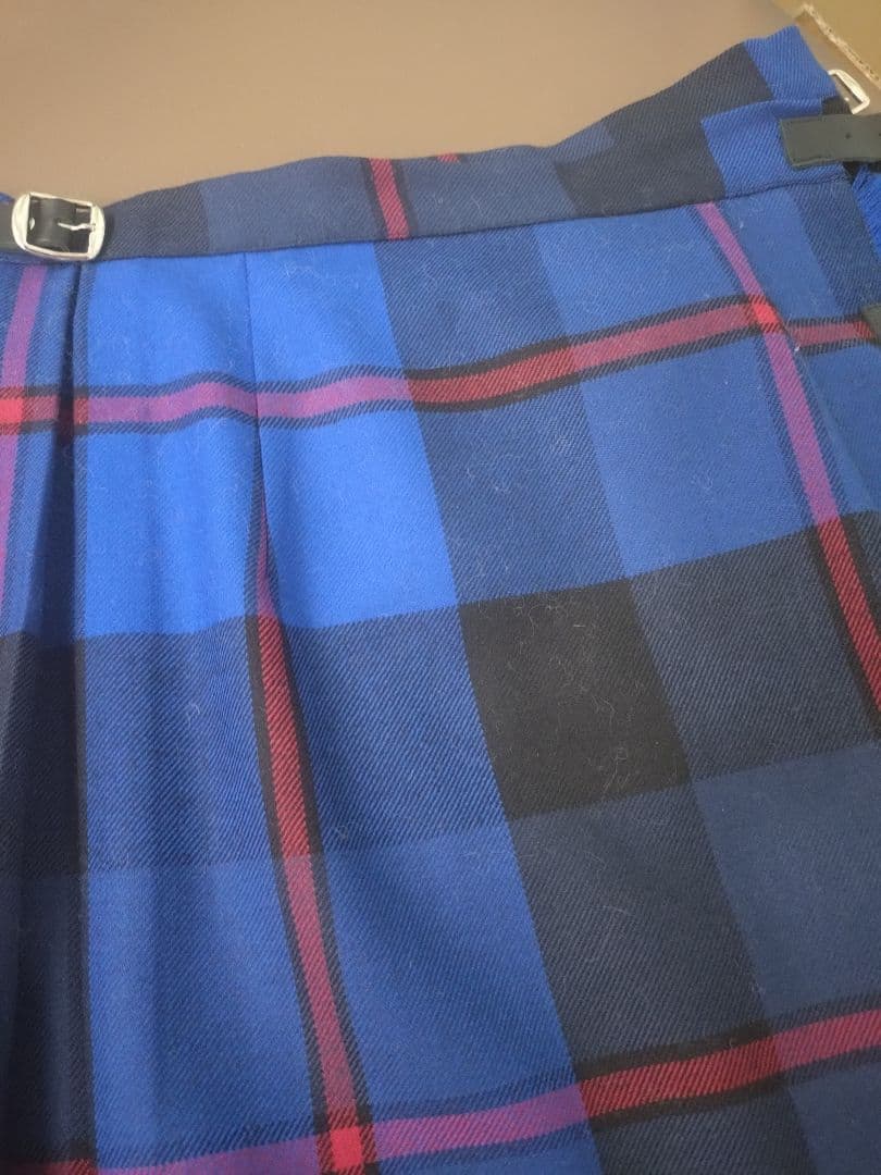 ノーリーズセレクト品青と黒のチェック柄プリーツ巻きスカート