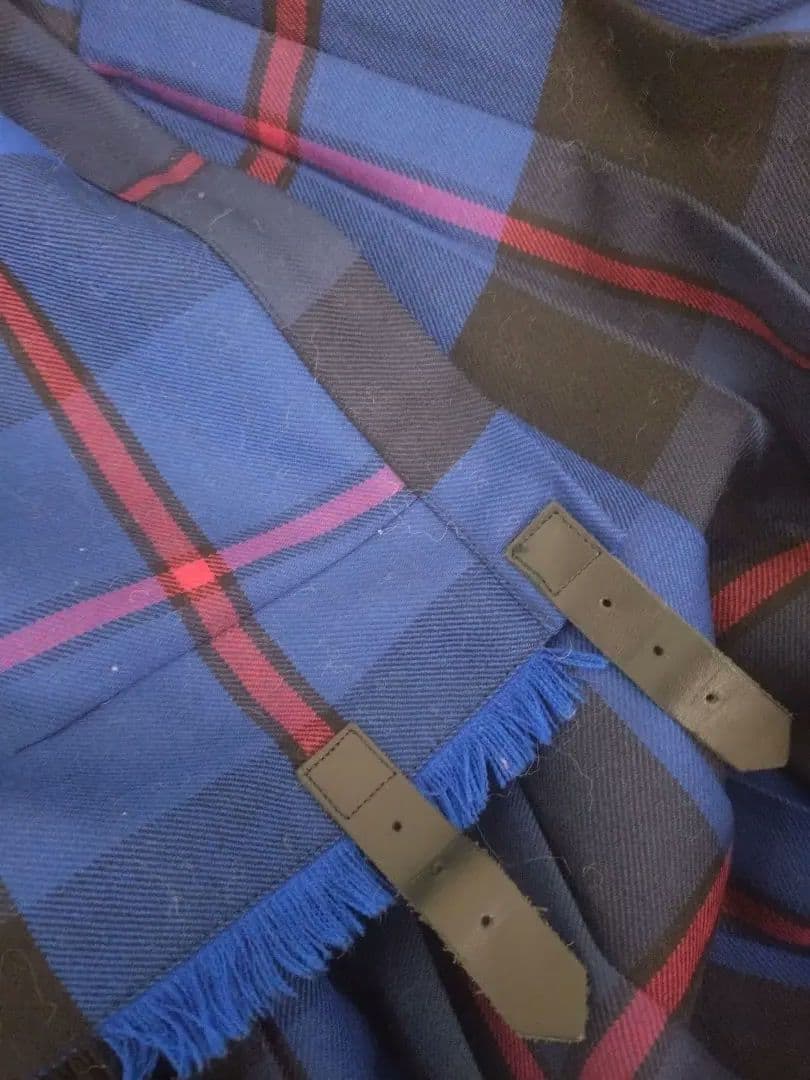 ノーリーズセレクト品青と黒のチェック柄プリーツ巻きスカート