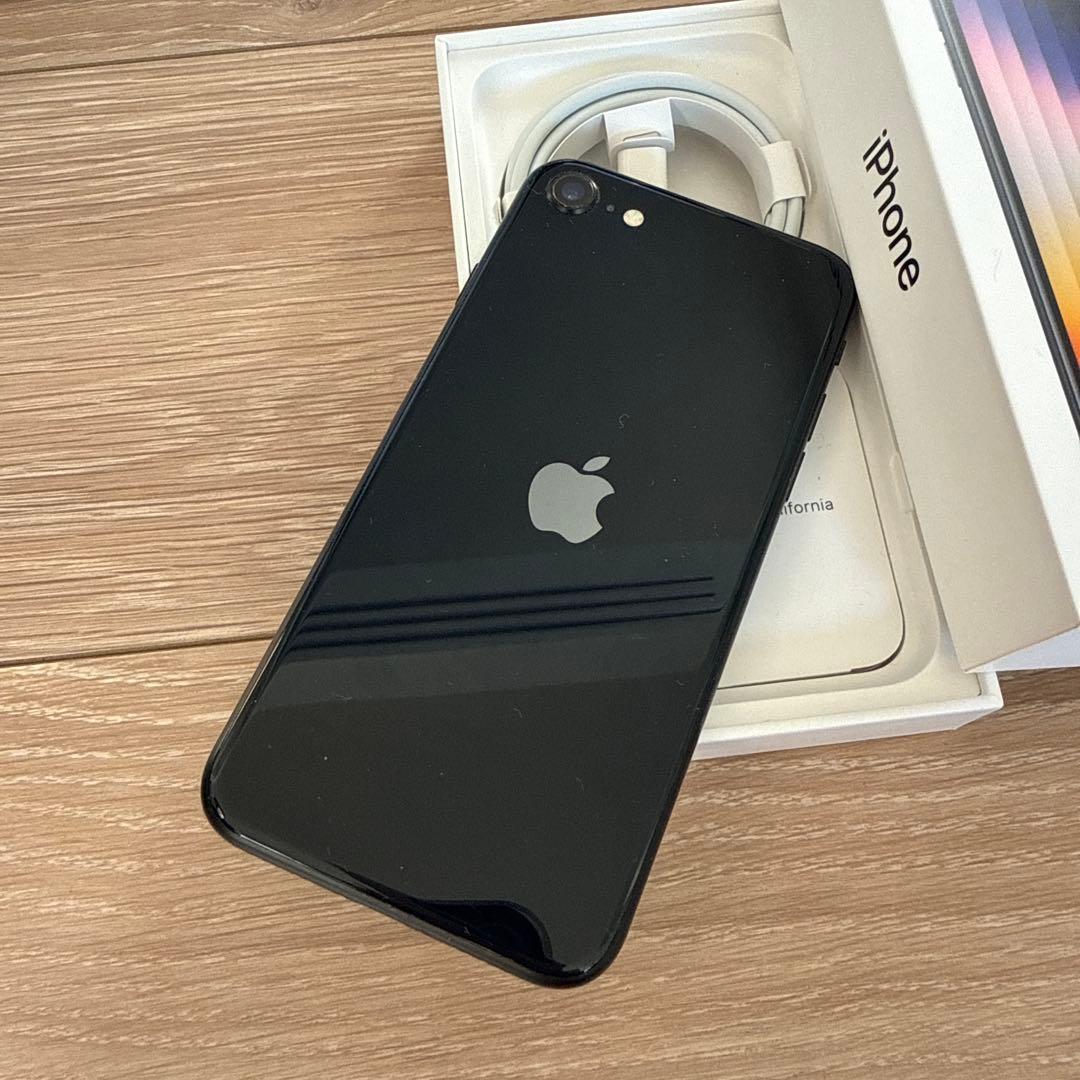 iPhone SE3 128GB 第3世代 ブラック　SIMフリー