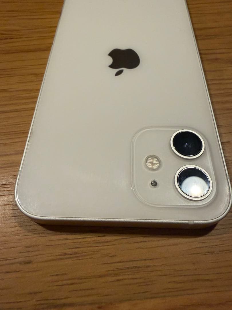 Apple iPhone 12ホワイト 本体