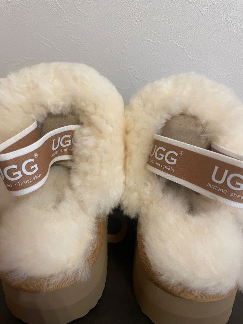 ムートンブーツ ベージュ