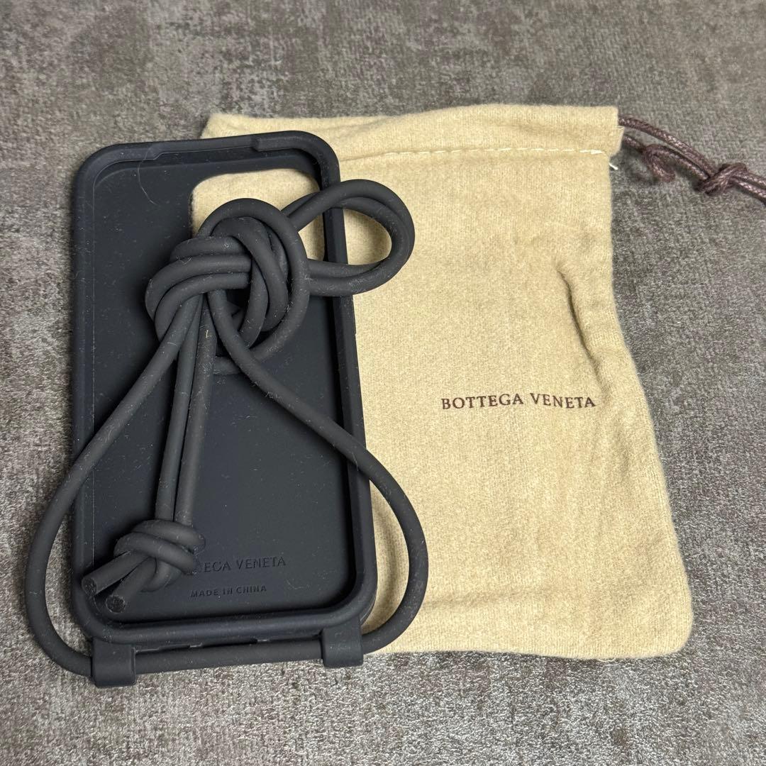 iPhone14 pro ケース Bottega ブラック 黒 ストラップ