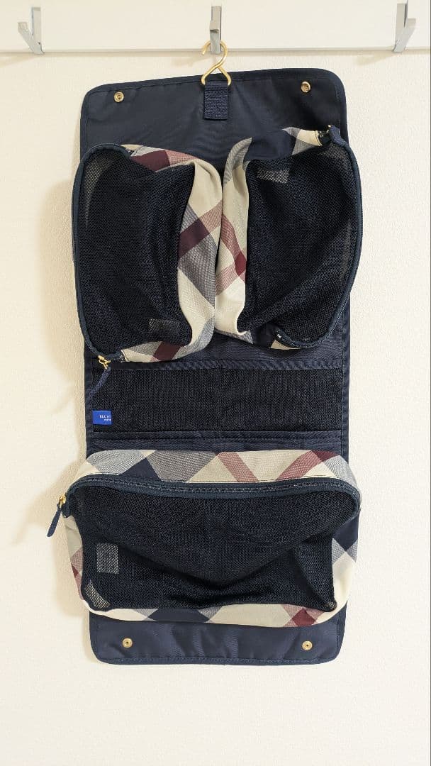 トラベルポーチセット BLUE LABEL CRESTBRIDGE