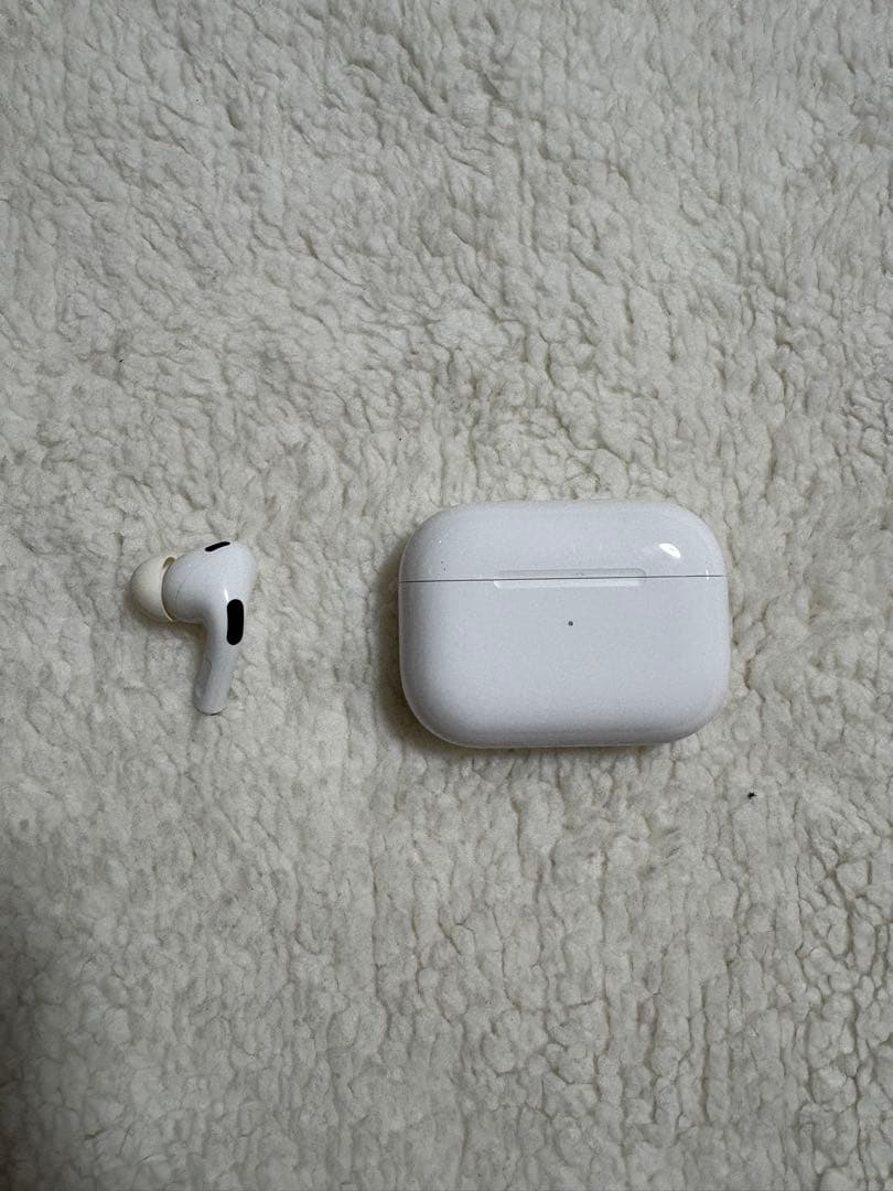 AirPods Pro 第2世代 左耳＋充電ケースのみ 右耳欠品
