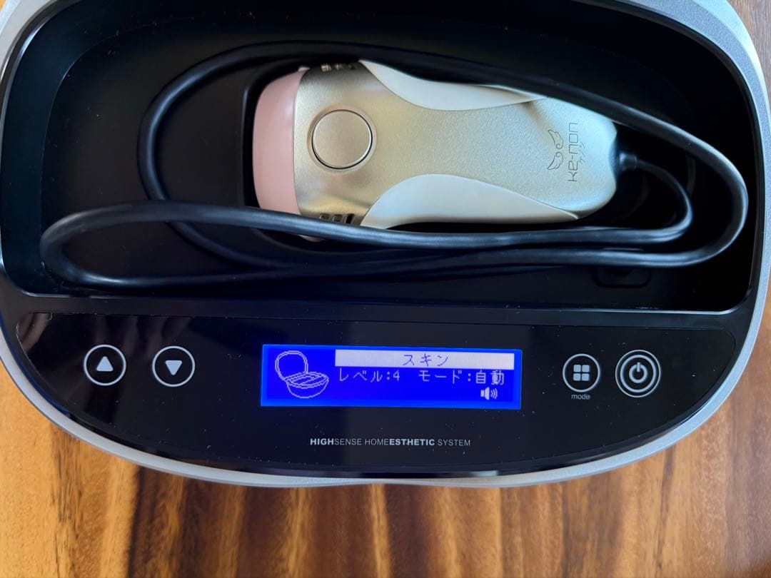 ケノン　家庭用脱毛器 V6.3 カートリッジ4個付き