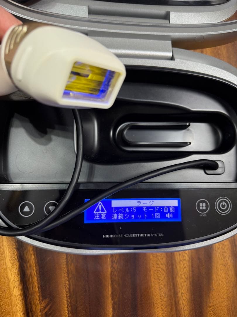 ケノン　家庭用脱毛器 V6.3 カートリッジ4個付き