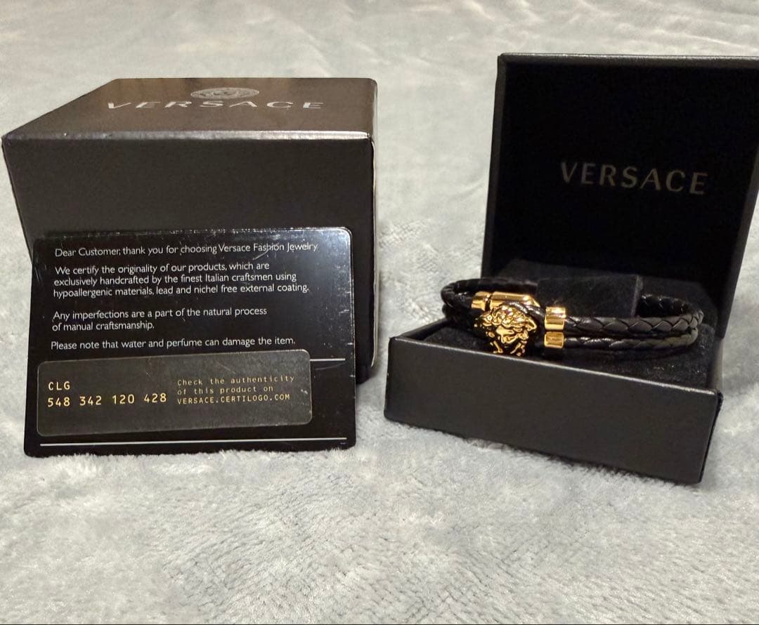 VERSACE メドゥーサブレスレット