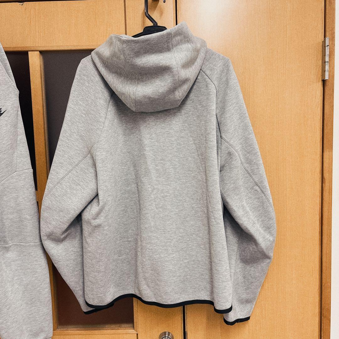 NIKE テックフリース　パーカー　スウェット　長ズボン　セットアップ