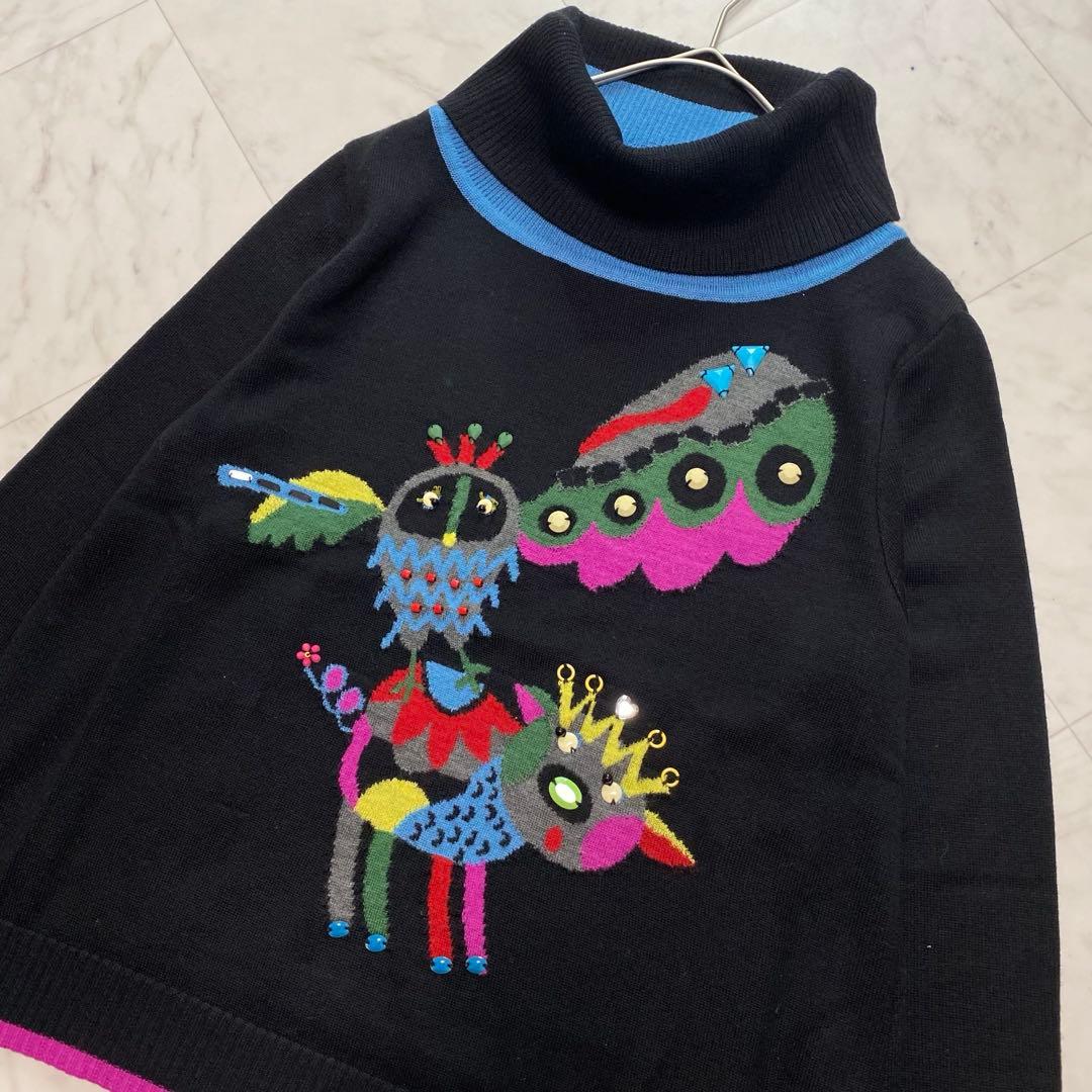 美品✨アルベロベロ　黒　ニット　ハイネック　ぶたさん　フクロウ　ビーズ装飾