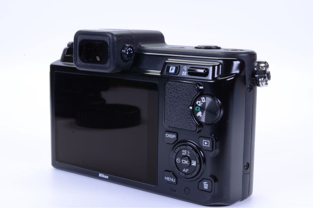 Nikon 1 V1 ブラック 10mm単焦点レンズセット｜ショット数1209回