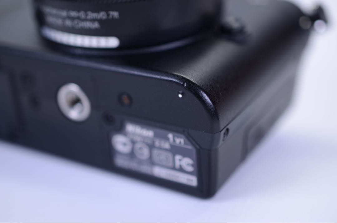 Nikon 1 V1 ブラック 10mm単焦点レンズセット｜ショット数1209回