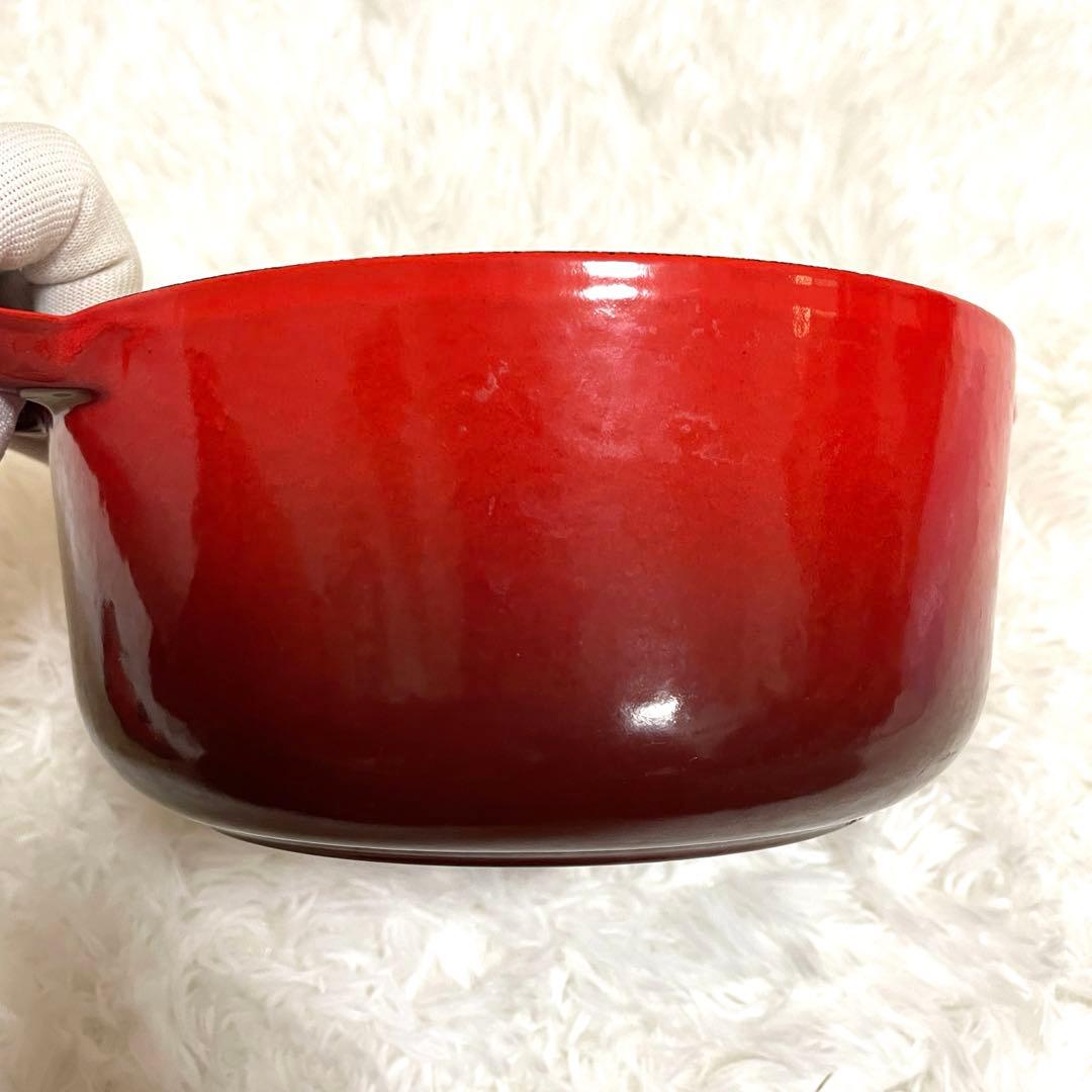 LE CREUSET ルクルーゼ　ココットロンド20cm レッド