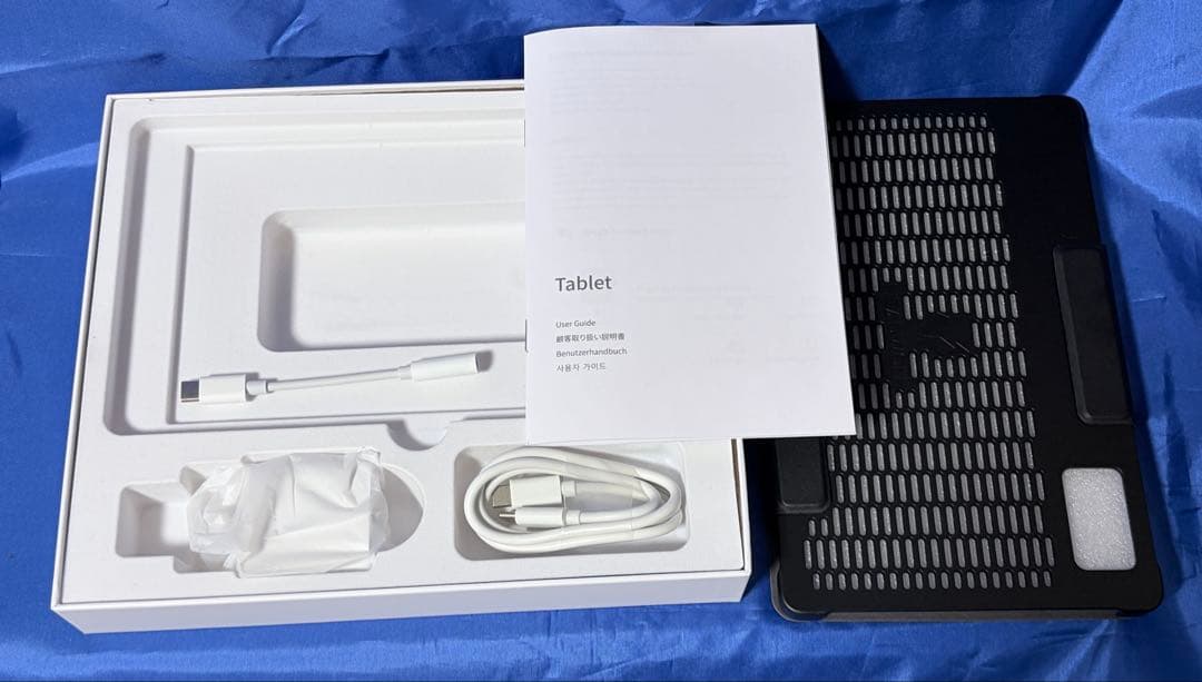 ほぼ新品 Headwolf TITAN 1 4G LTE タブレット