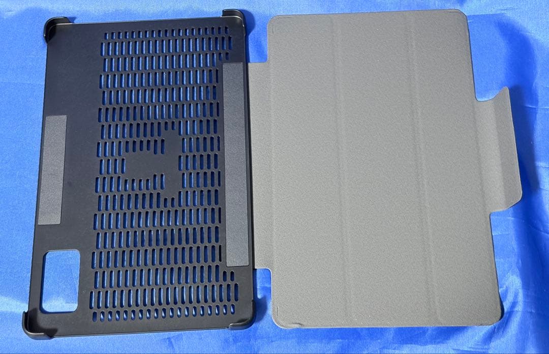 ほぼ新品 Headwolf TITAN 1 4G LTE タブレット