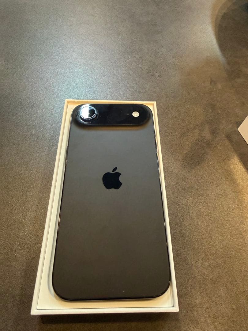 Apple iPhone 17AIR 512GB スペースブラック 本体