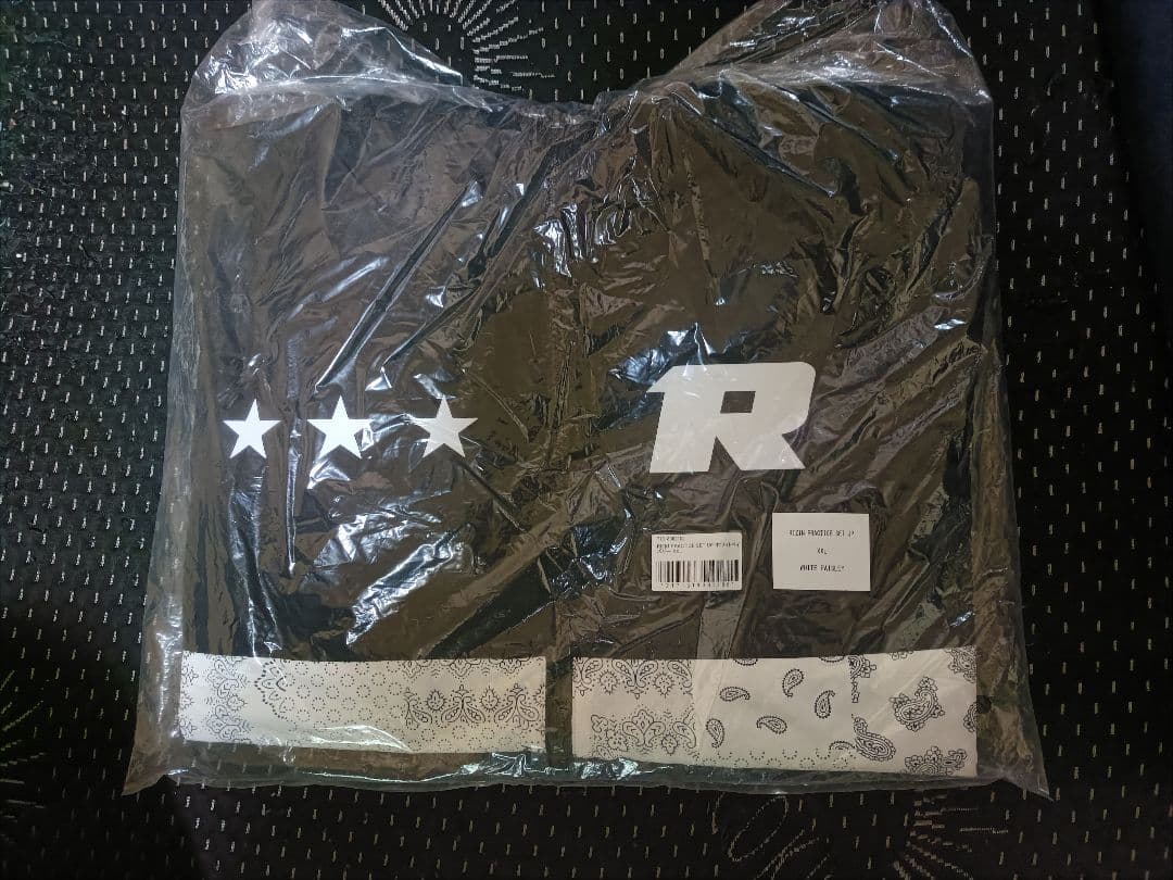 RIZINSET UP ホワイト ペイズリー完売品平本蓮モデル着用