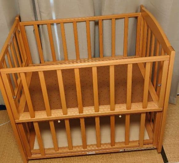 【ポン太】ヤマサキ　ツーオープンミニベッド　ベビーベッド　b-side