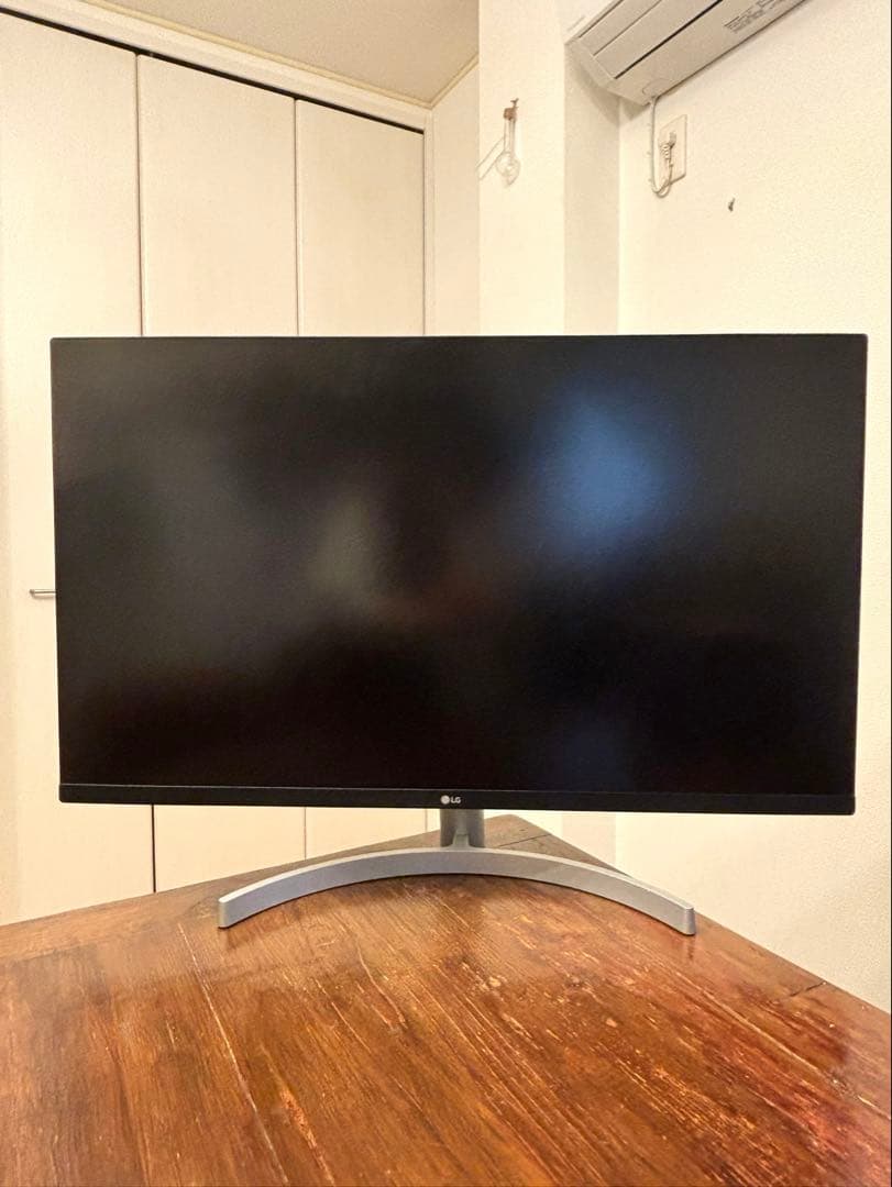 LG 32UN500-W 31.5インチ 4Kモニター（美品・VESA使用のみ）