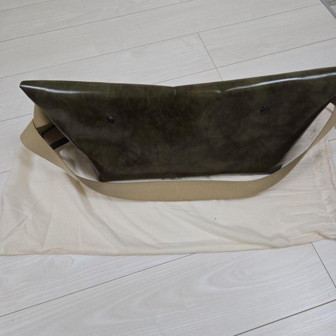 uni&co サイズМ メッセンジャーバッグ