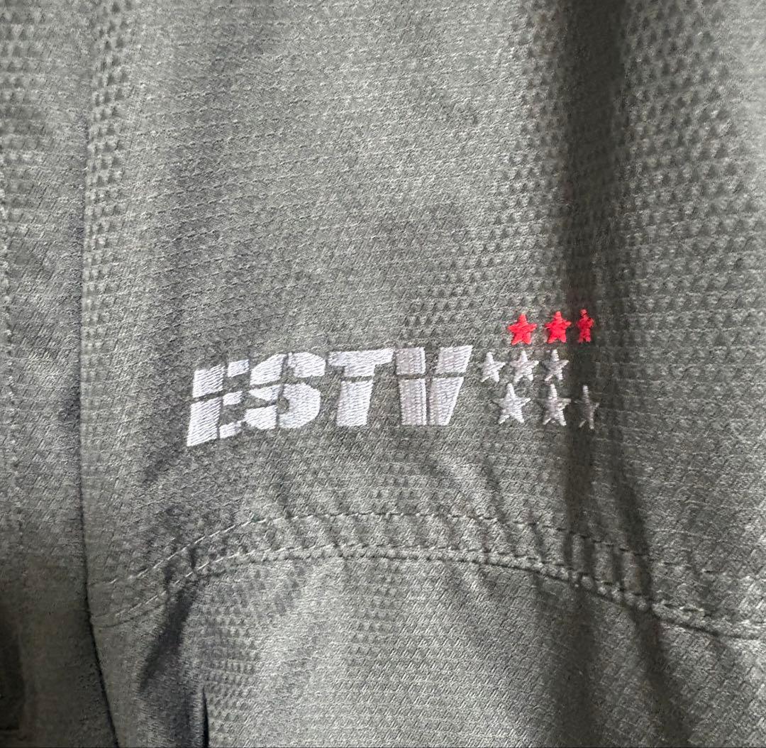 BURTON ローニン・ESTIVO エスティボ　スノボウェア　スキーウェア