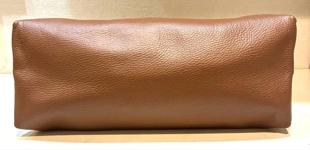 【極美品】YOUNG&OLSEN エンボスドレザージップボートバッグ M 茶色