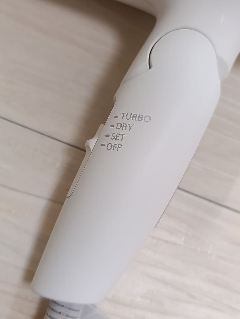 パナソニック ナノケア Panasonic EH-NA0G 21年製 WH 01