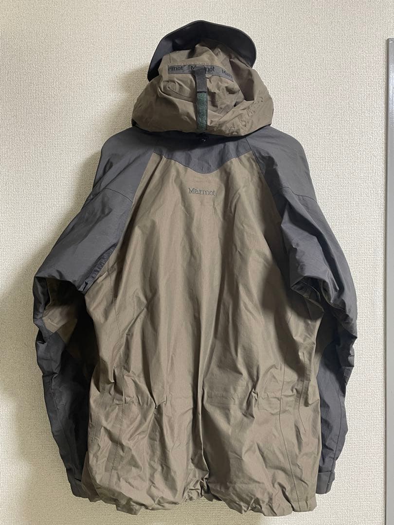 Marmot GORE-TEX® マウンテンパーカー