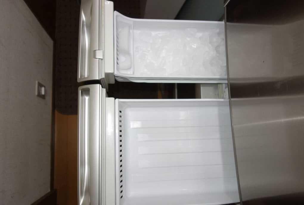 National ナショナル NR-E471T-SR 冷蔵庫 465リットル