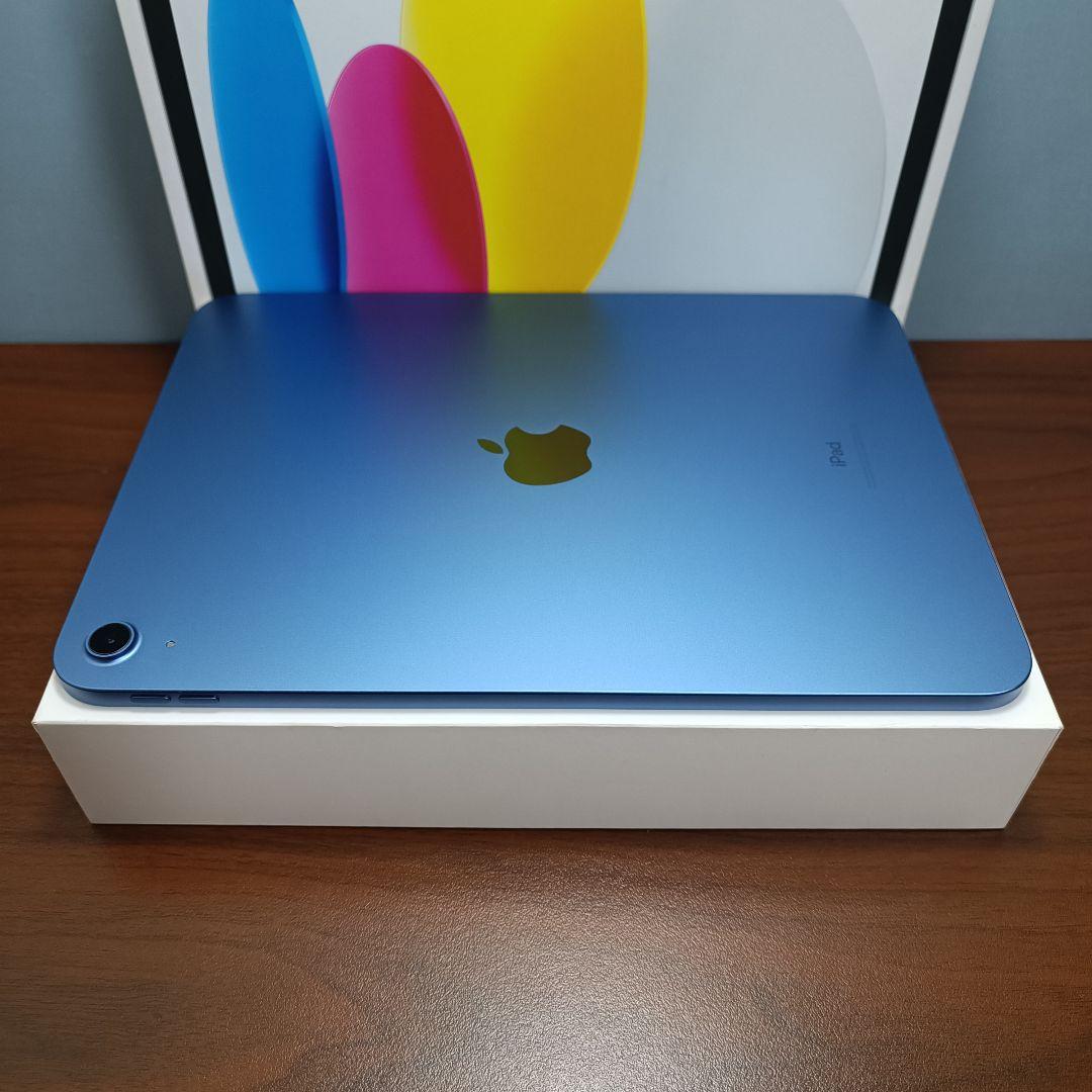 (美品) iPad 10.9 第10世代 WiFi 256GB キーボード付き