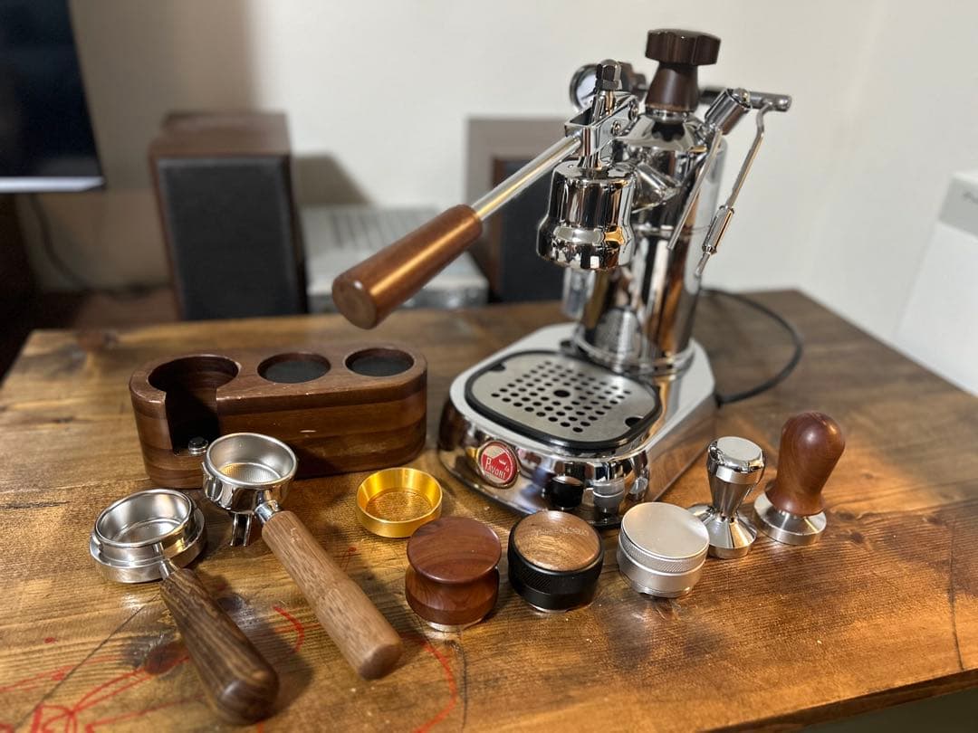 コーヒーメーカー・エスプレッソマシン KAZUTAKA