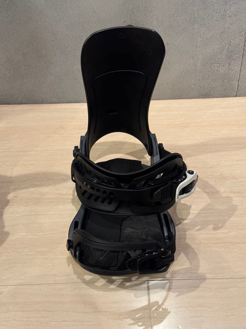 美品✨24-25UNION ATLAS PROビンディング Mサイズ