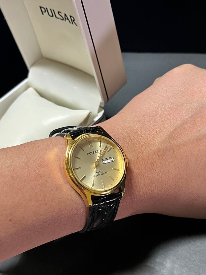 ★奇跡の1本！ほぼ新品！箱付SEIKOセイコー パルサー ゴールド腕時計新品電池
