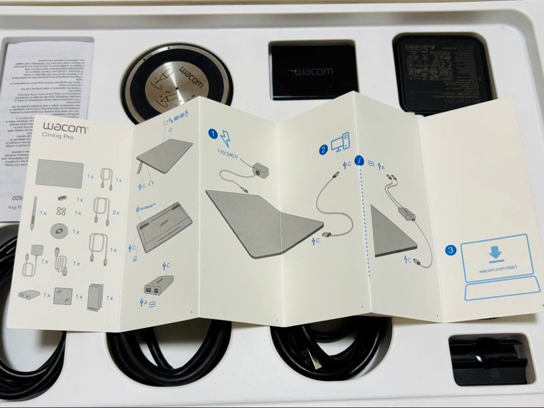 液タブ・ペンタブ Wacom Cintiq Pro 13 DTH-1320/KO