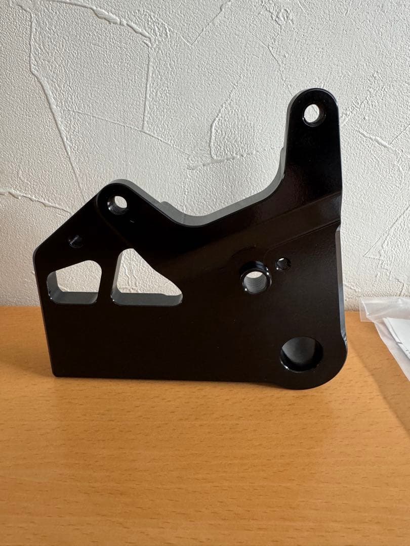 Z900RS/CAFE GILD designリアキャリパーサポート