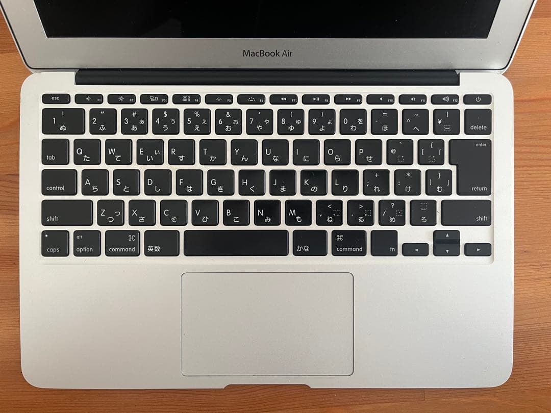MacBook Air 11インチ / 4GB / 128GB /