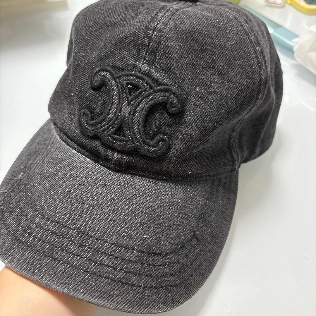 CELINE ダークグレー ベースボールキャップ