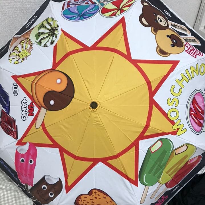 今日だけ価格激レア♡モスキーノ折りたたみ傘