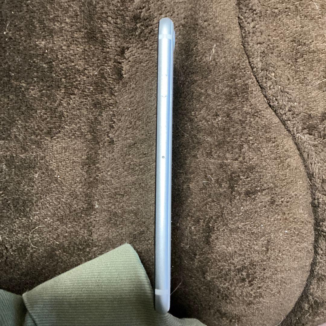 iPhone se2 64GB 美品　ホワイト　simフリー